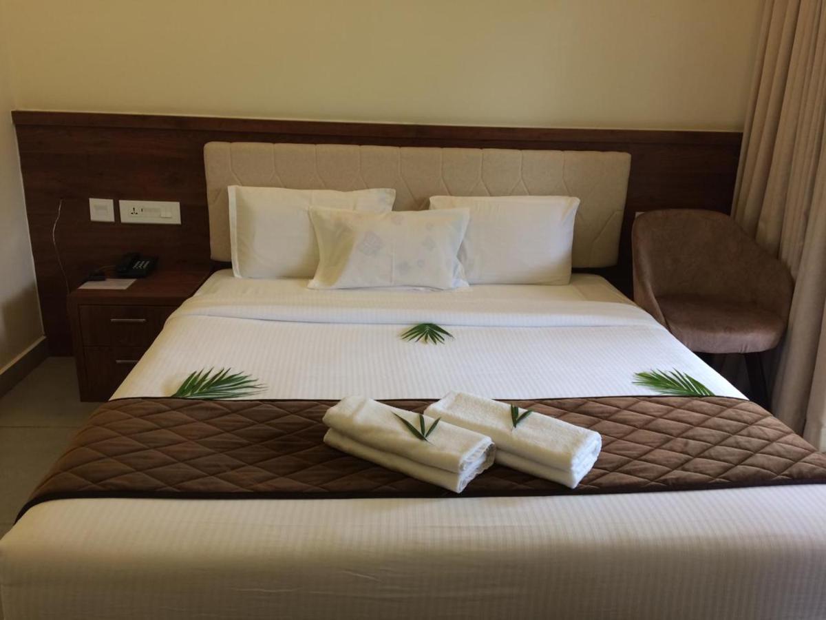 Hotel Royalton Residency Mundakāyam Zewnętrze zdjęcie