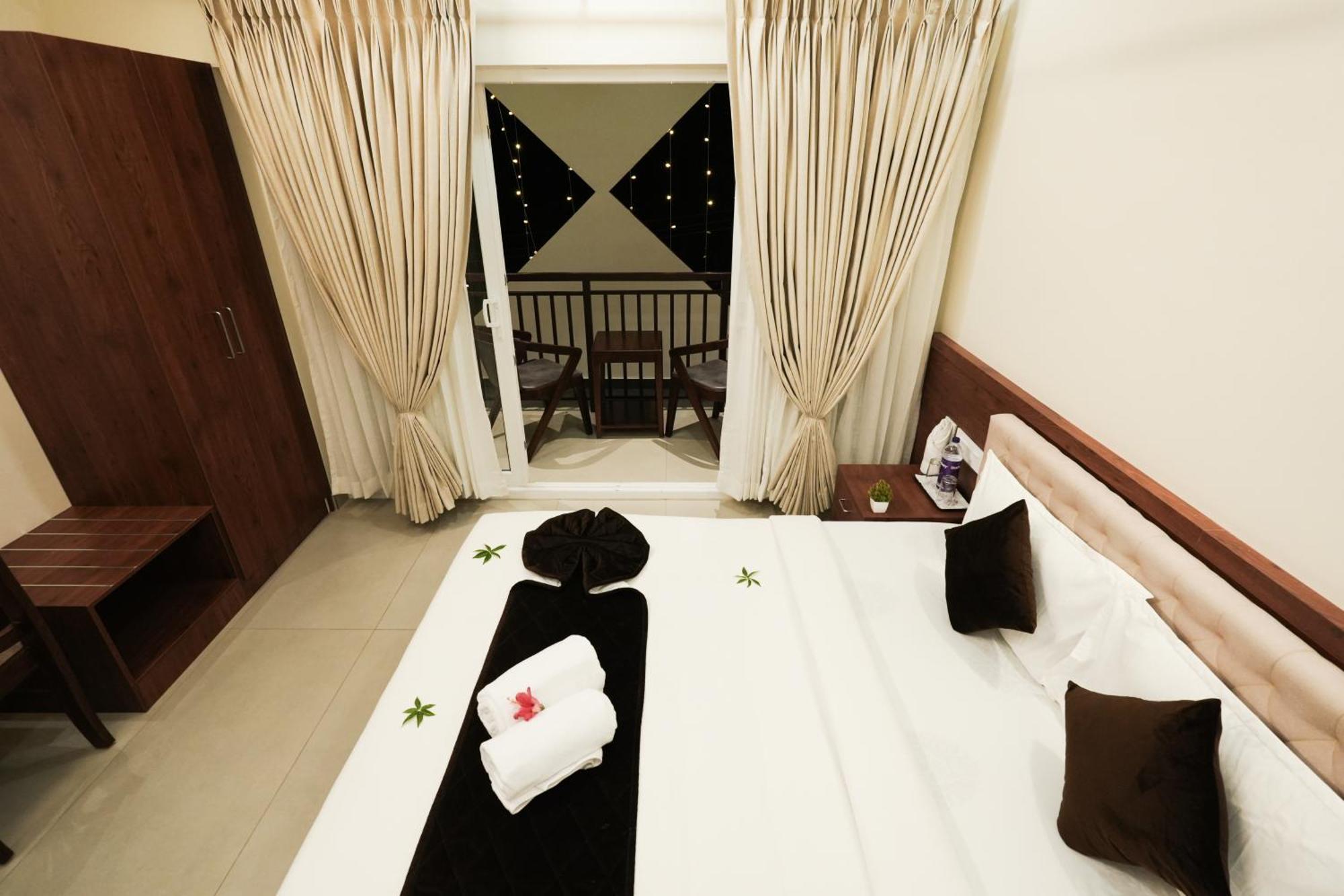 Hotel Royalton Residency Mundakāyam Zewnętrze zdjęcie