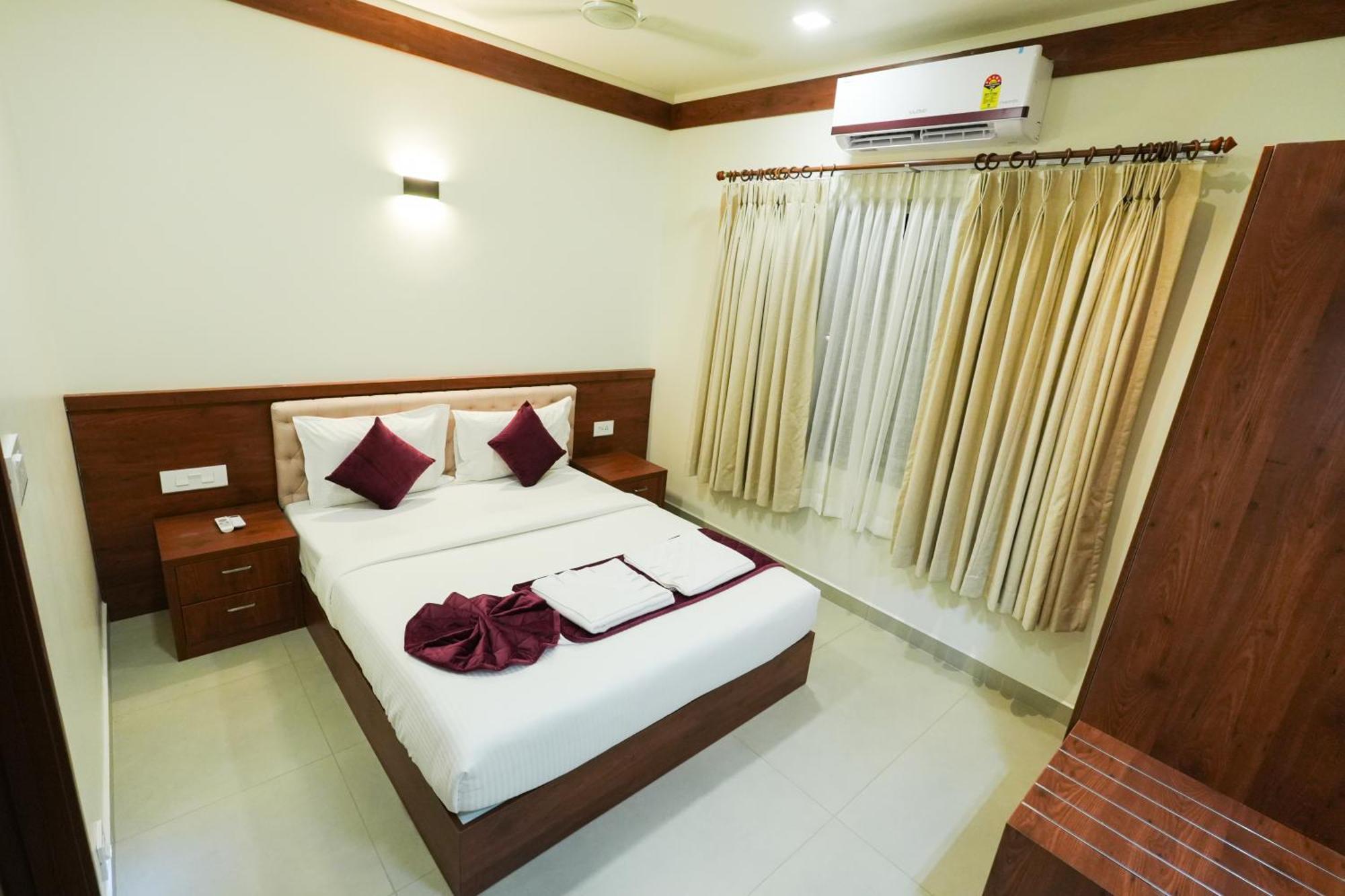Hotel Royalton Residency Mundakāyam Zewnętrze zdjęcie